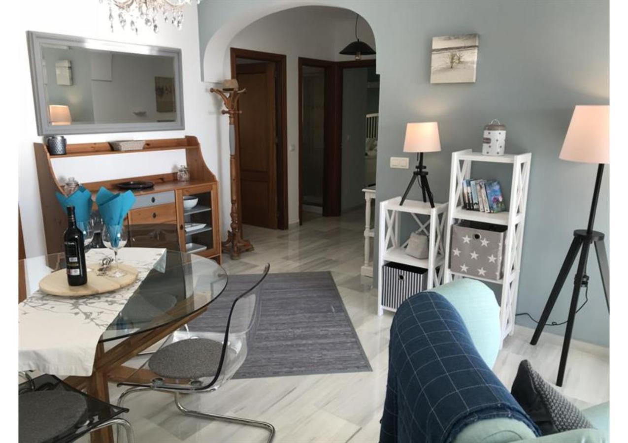 Sunny Apartment On Burriana Beach Нерха Экстерьер фото